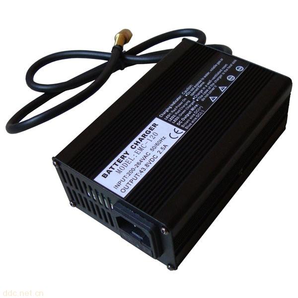 36V2A三元電動車電池充電器10串42V